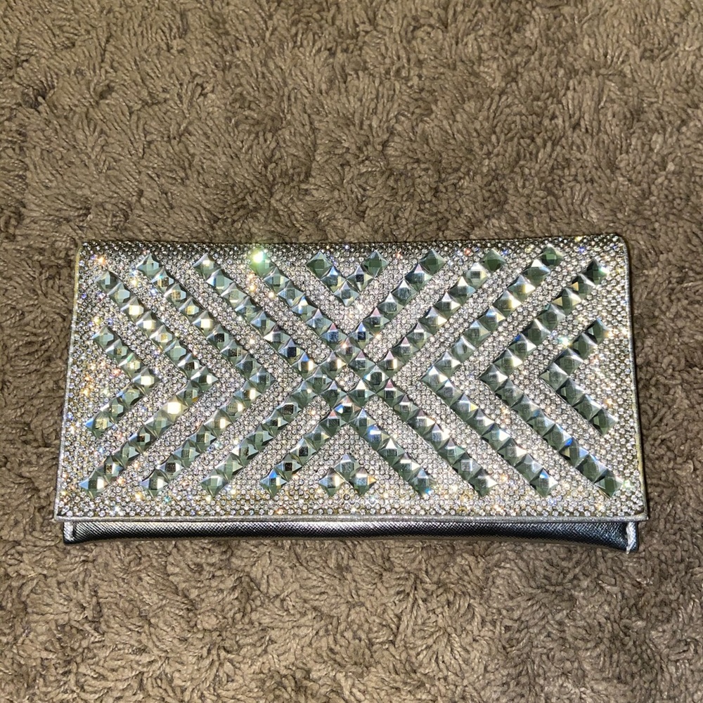 Silver Clutch